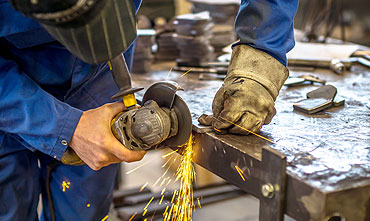 Sustainable Energy Solutions for Large-Scale Manufacturing